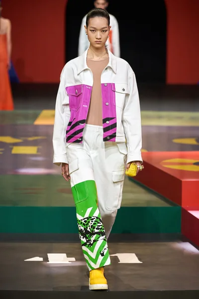 Look 58